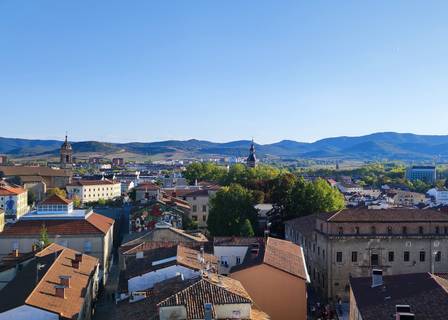 Democracia “Abierta por obras”